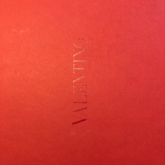 NWT $595 VALENTINO Fur Felt Bucket Hat! - Picture 13 of 16